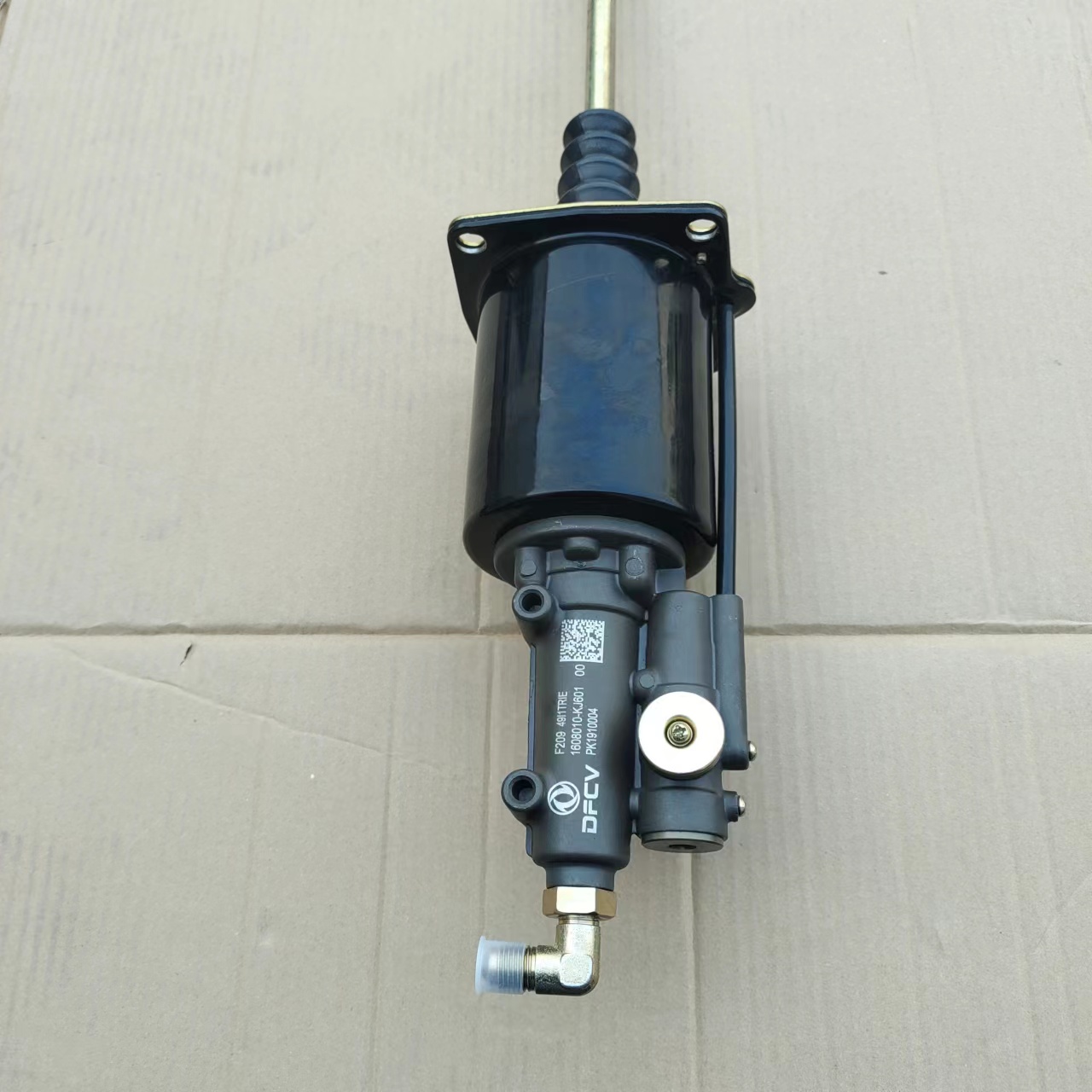 东风天龙天锦离合器分泵原厂