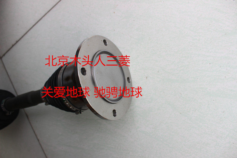 三菱帕杰罗V87V93V97原装进口正品左前右前半轴左后右后半轴总成