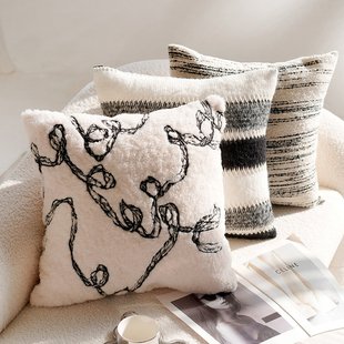 法式奶油高级感靠包抽象ins抱枕靠枕网红客厅沙发靠垫小香风黑白