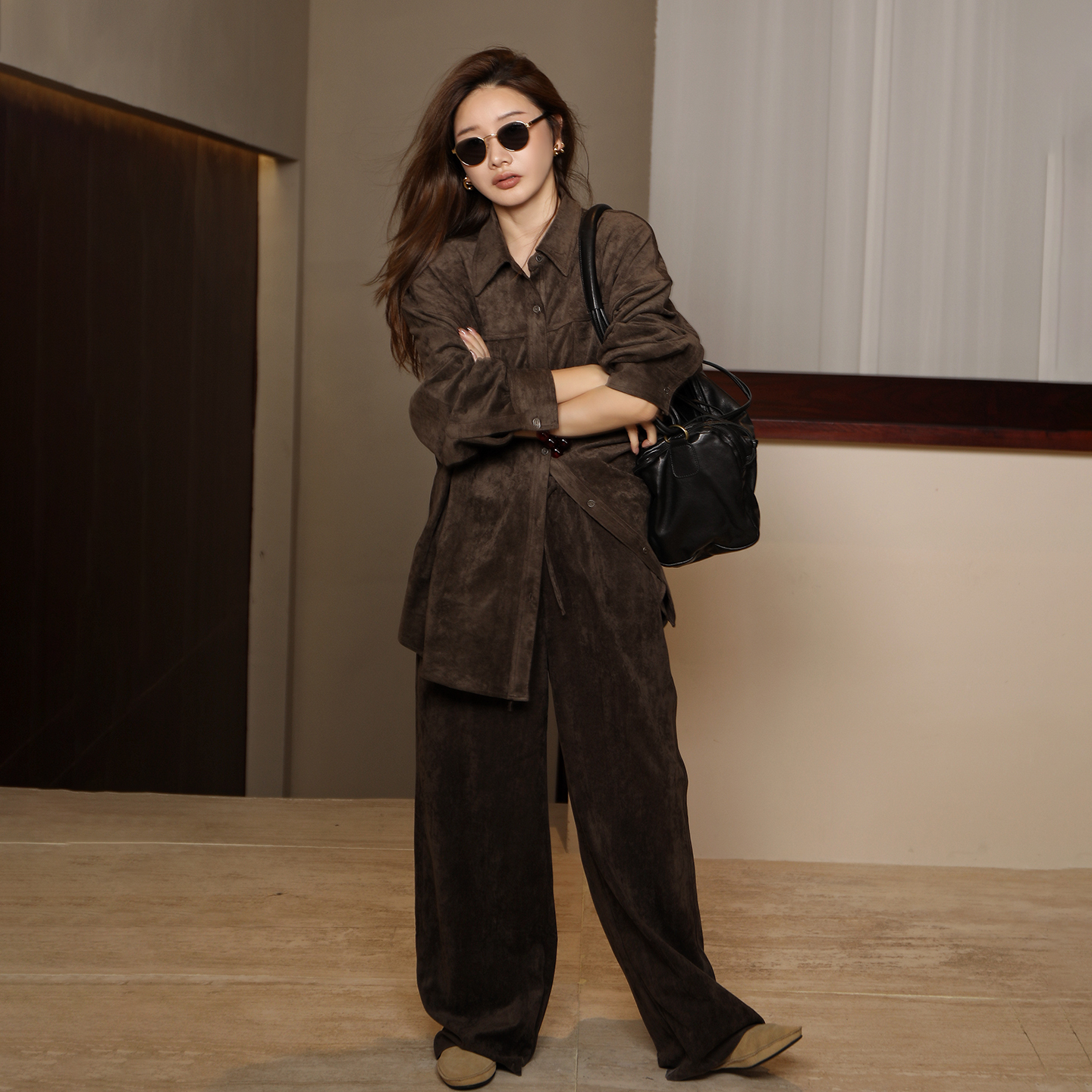 麂皮绒衬衫长裤宽松老钱套装