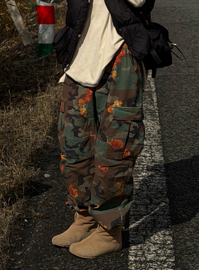CHU楚妞纯棉迷彩印花休闲长裤2026春季新款女直筒阔腿工装裤子潮