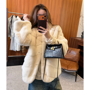 CHU楚妞[蜜绒]哥本哈根皇冠紫标横排定染水貂皮毛皮草外套BG25005