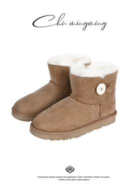 CHU楚妞牛剖层皮羊毛一体中筒雪地靴2025冬季新款女保暖防滑靴子