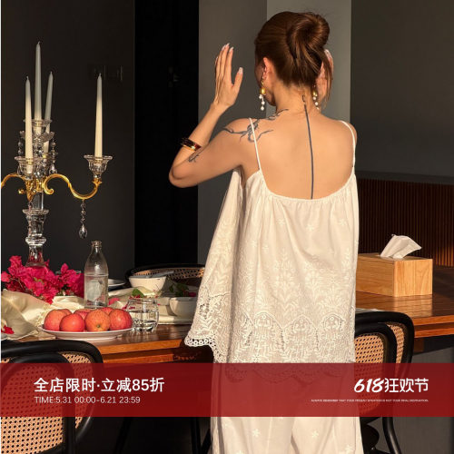 CHU楚妞【花绣】白色镂空刺绣吊带背心女2026夏季设计感无袖上衣