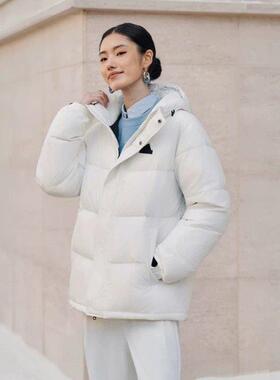 Adidas阿迪男女装 时尚舒适保暖连帽羽绒服KF6750 KF6751 KF6754