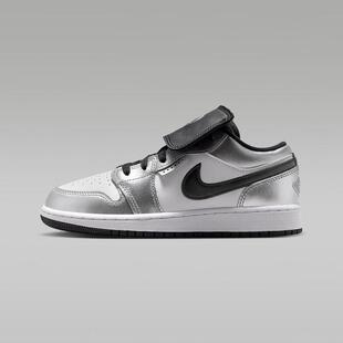 Nike耐克 Air Jordan 1大童舒适耐磨经典休闲篮球鞋IR2310-100
