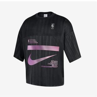 Nike耐克男装 潮流时尚印花宽松休闲圆领短袖T恤HM6327-010