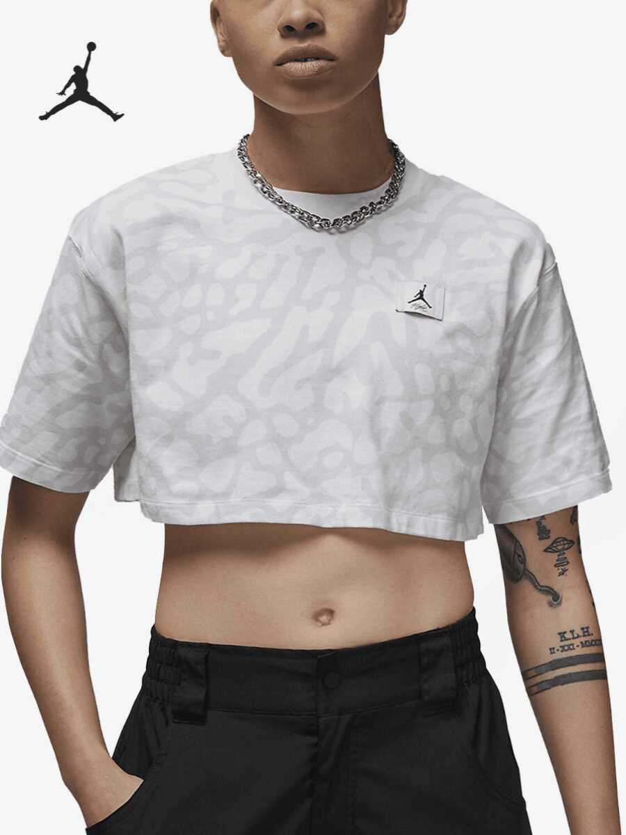 DZ3215-100透气短袖T恤Nike女子