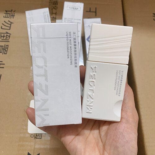 feotznw/法汀妮柔雾养肤持妆粉底液扒脸不脱妆持久粉底遮暇新品