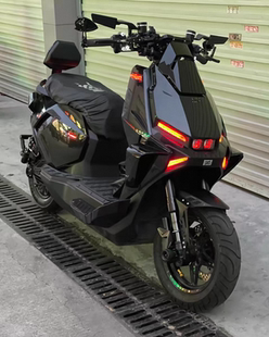 摩灯客大灯无损直上小牛FX/FXT极核AE4/AE5从天而降100瓦透镜大灯