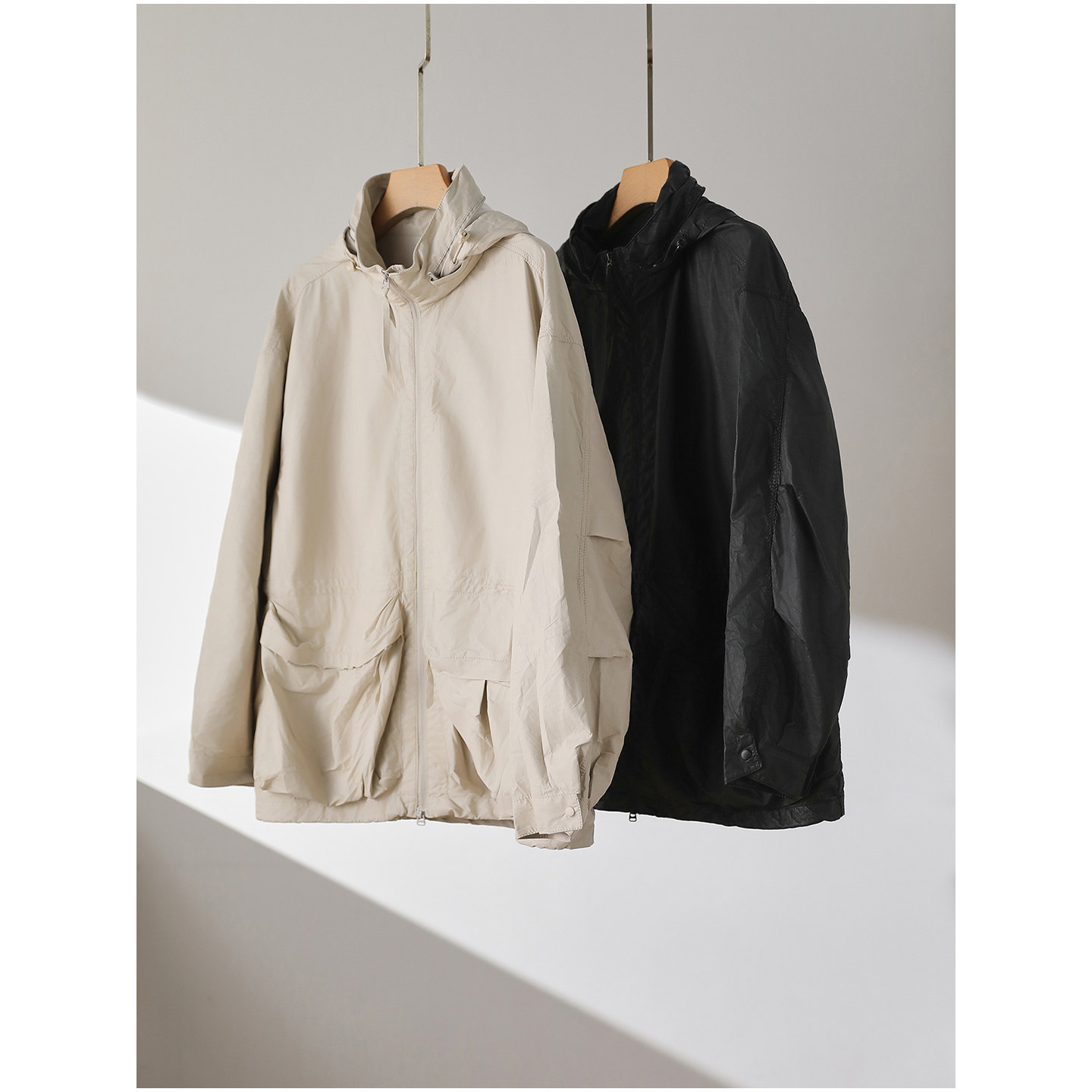 皮衣做出防晒衣的感觉~超细腻细腻 百搭连帽款 休闲女春夏 Y10981