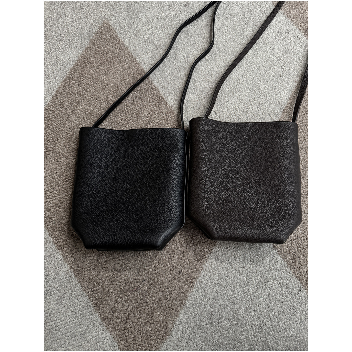 【颖颖家】ROW风新款迷你单肩斜跨进口头层牛皮小水桶包可调W1891,箱包皮具/热销女包/男包,通用款女包,淘宝优惠券,粉丝福利购,淘宝优惠卷