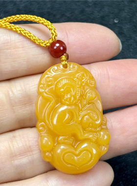 黄色玉生肖猴猪狗鸡鼠吊坠钥匙扣