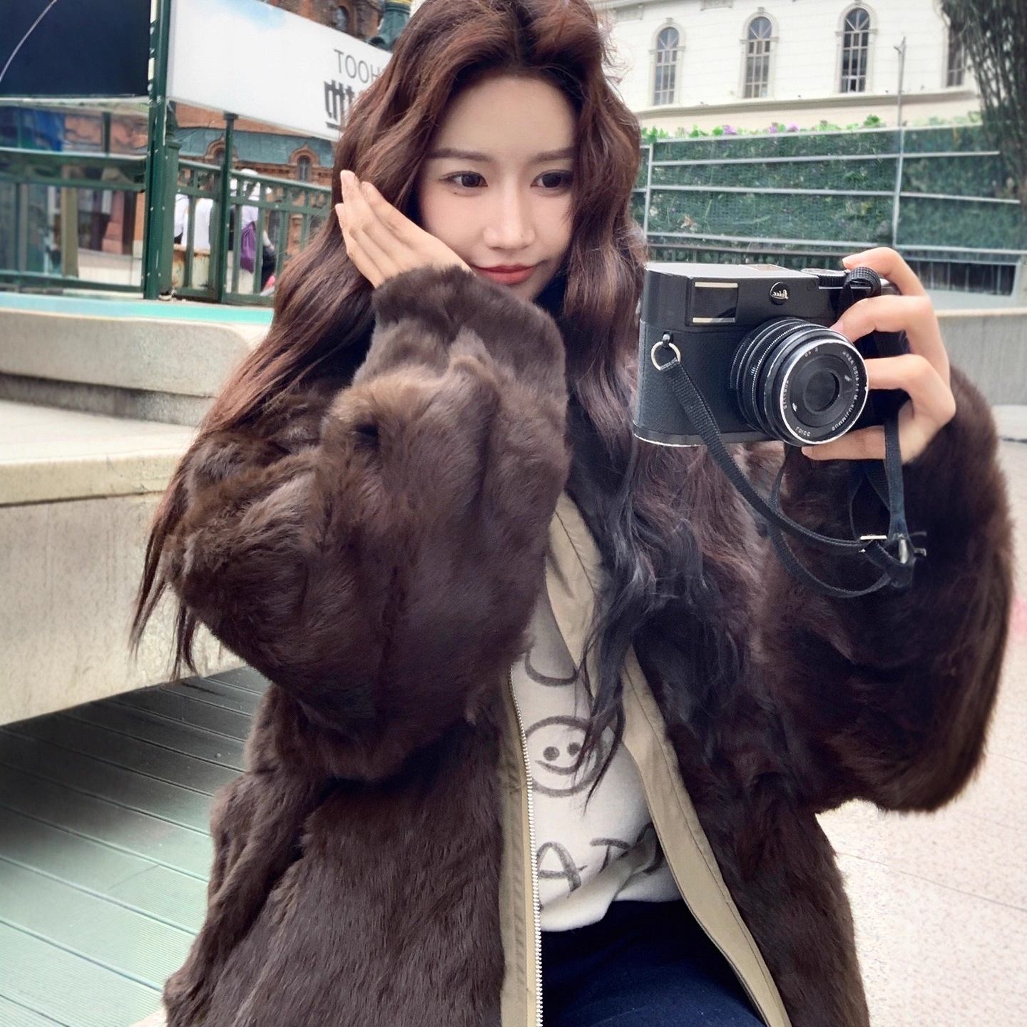 皮毛一体军绿色派克服外套女秋冬2025新款小个子加绒加厚超火棉服