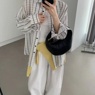 about moon2026春季韩系品质薄款条纹肌理感各自防晒衬衫女00906