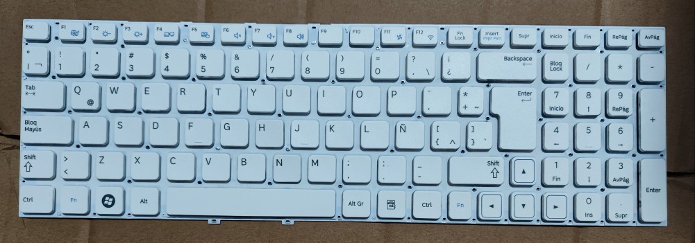 三星 NP 300E5A 305E5A 300V5A 305V5A 300E5C键盘 300E5X uk la