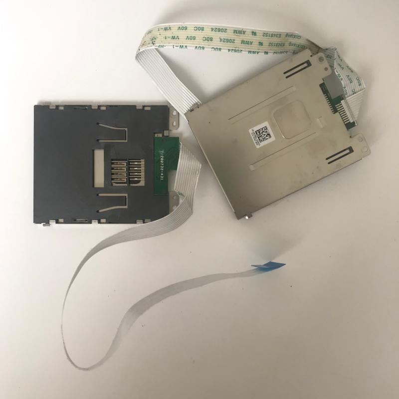 适用戴尔/Dell Latitude E5570 3510 PC卡槽 读卡器 CN-0R38X1