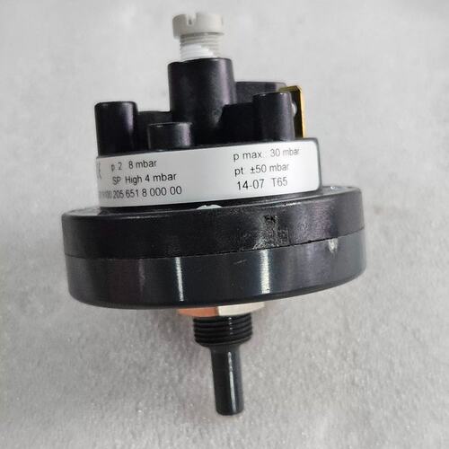 议价Huba Control 620.9981 2-8mbar 压力控制器全新现货