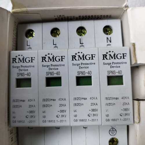 议价RMGF浪涌保护器SPNS-40 库存全新。