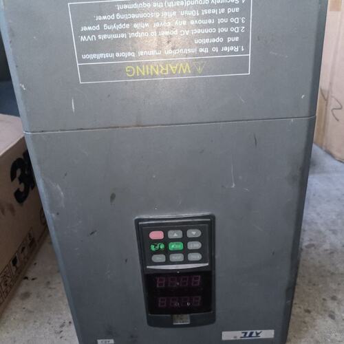 议价ATL变频器AE2-4T0220G/0300P，380V三相