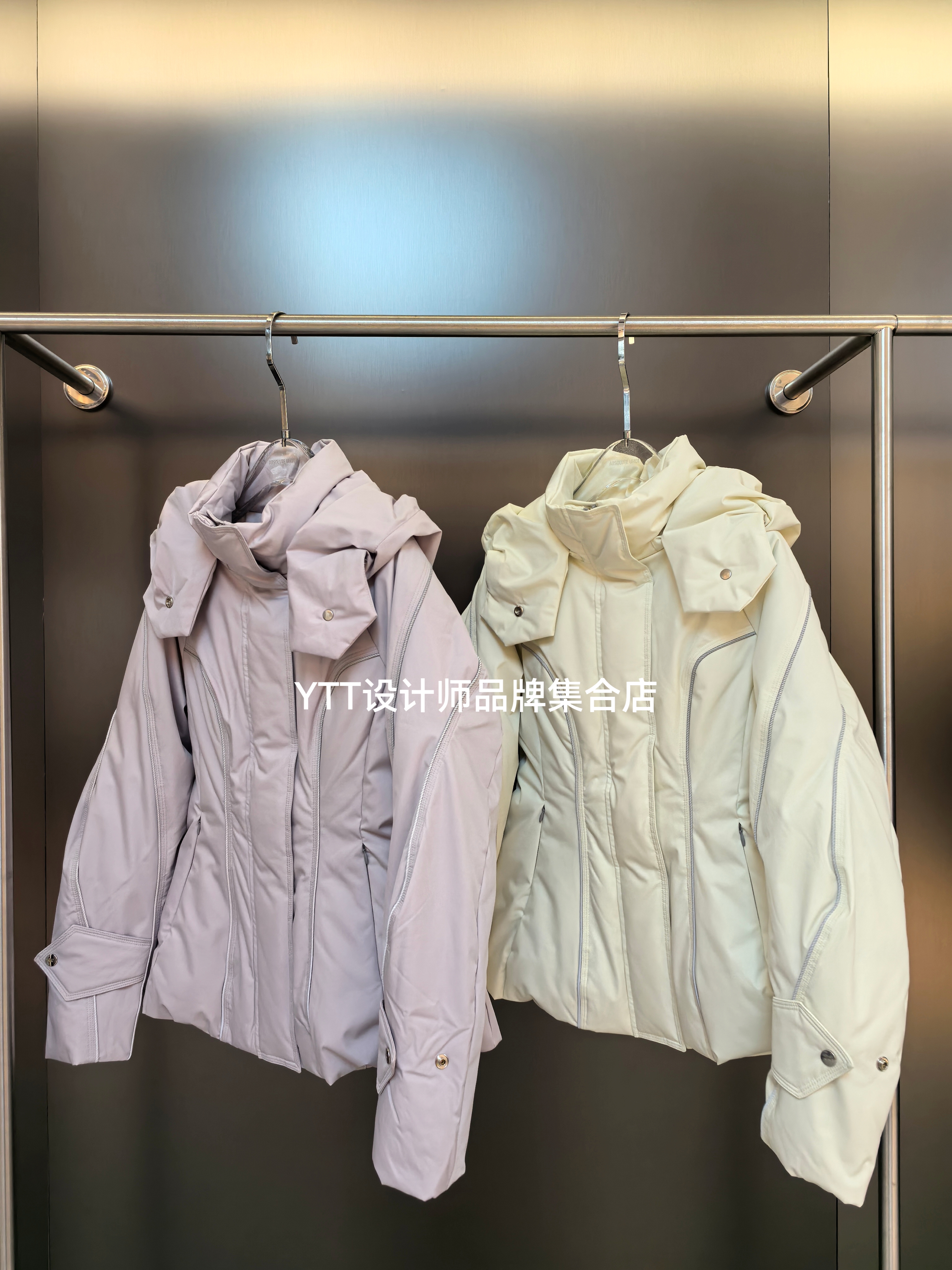 EOEZ鹅绒服2025冬季新款EZY7010 羽绒服女短款连帽保暖外套鹅绒服