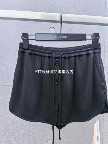 顺丰包邮 UNCODED/2026夏季新款黑色短裤休闲百搭宽松显瘦短裤女