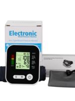 wholesale automatic arm-type English electronic blood pressure monitor, household usage, blood pressure outlet RAK-283 thumbnail 5
