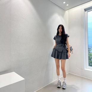 Haners家韩国代购 女清新优雅2025年夏季 不规则绑带收腰上衣 短裤
