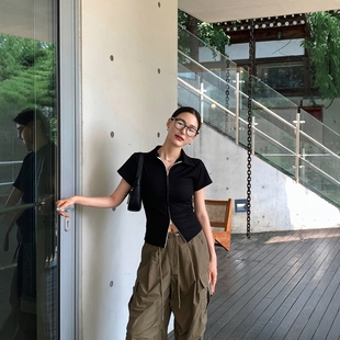 修身 Haners家韩国代购 时尚 女设计师款 显瘦双拉链翻领上衣 2025夏季