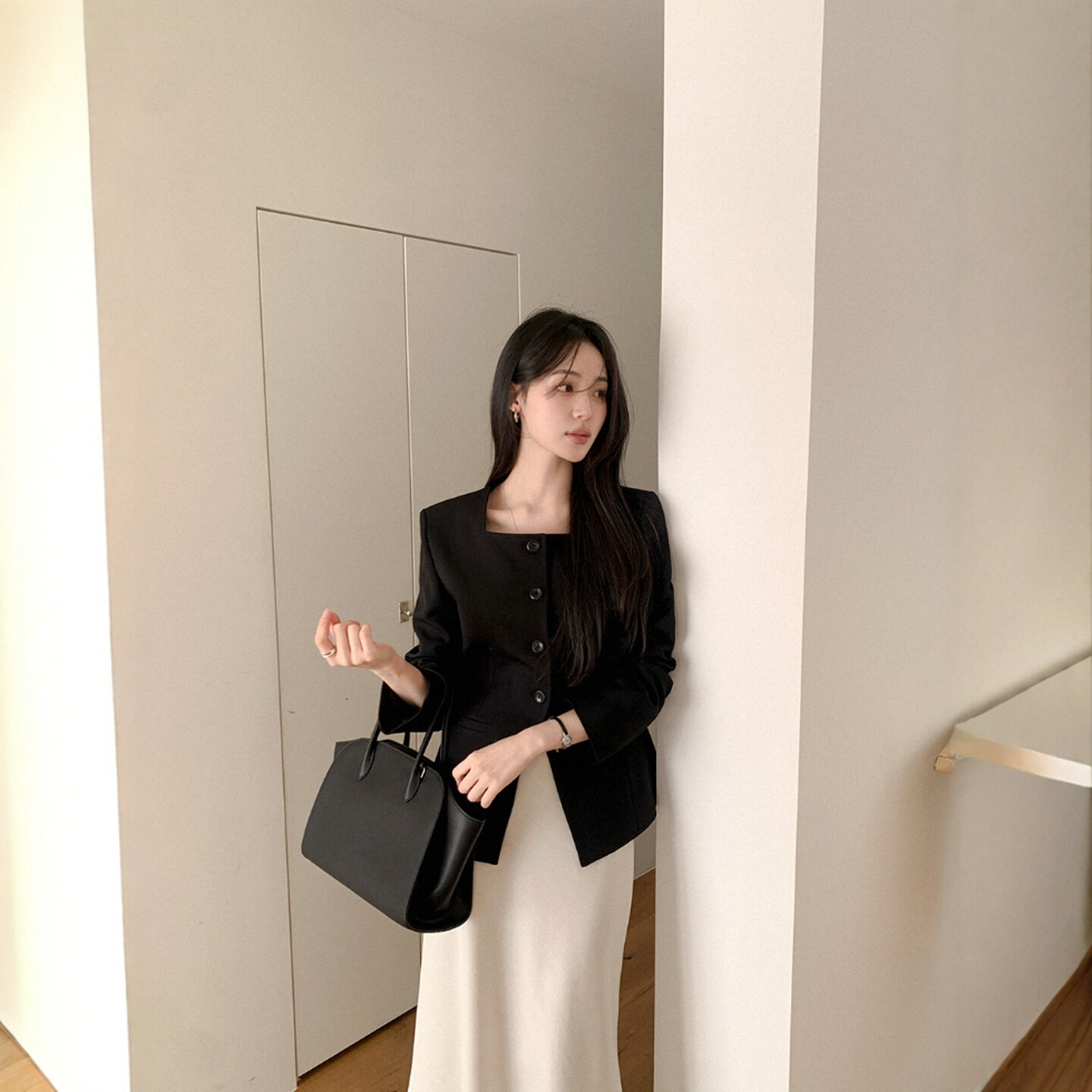 【设计师款】Haners家韩国代购女2026年新春夏通勤气质方领西装