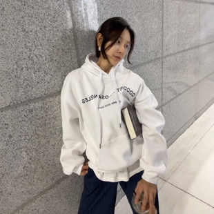 Haners家韩国代购文艺女青年2026年春季新品宽松字母连帽卫衣t恤