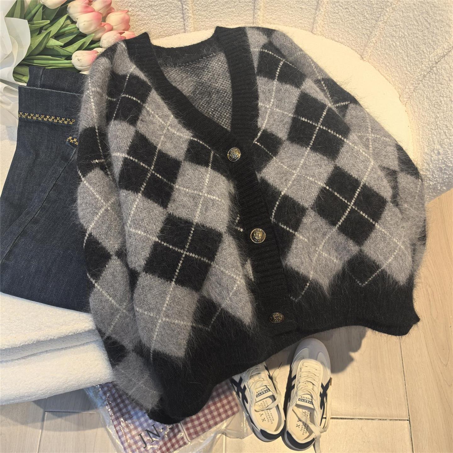 【54】2025新品女款秋冬季针织衫菱形格宽松大板学院风针织毛衣