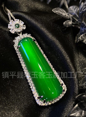 玉髓厂家批发s925镀银镶嵌绿玉髓无事牌吊坠 玉石玉器T牌珠宝文玩