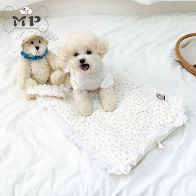 韩代宠物可爱兔耳朵蕾丝碎花垫子