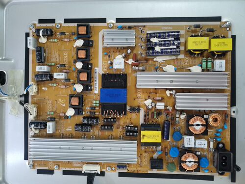 指导维修三星UA65ES6500J PD65B1QC_CHS背光亮灭，继电器哒哒响！