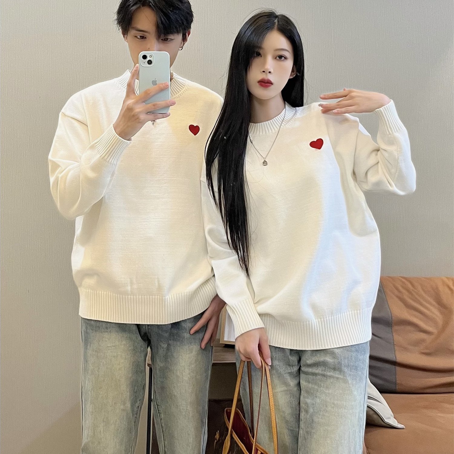 2025新款情侣装春季针织爱心毛衣慵懒风中性风高级感结婚登记领证