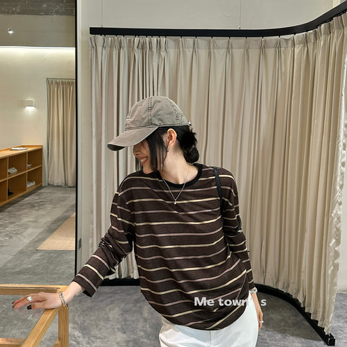 i-D sisters-秋款上新慵懒风棕撞色条纹大版落肩长袖T恤W89005