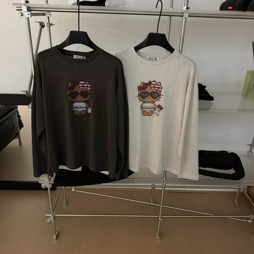 UNCLE BE-秋上新黑皮比基尼墨镜kitty印花长袖T恤DY78021不退换