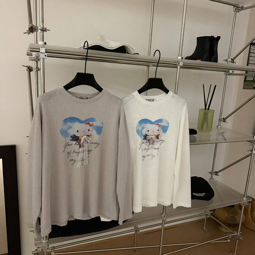 UNCLE BE秋甜美减龄爱心HelloKitty印花宽松长袖T恤DY77989不退换