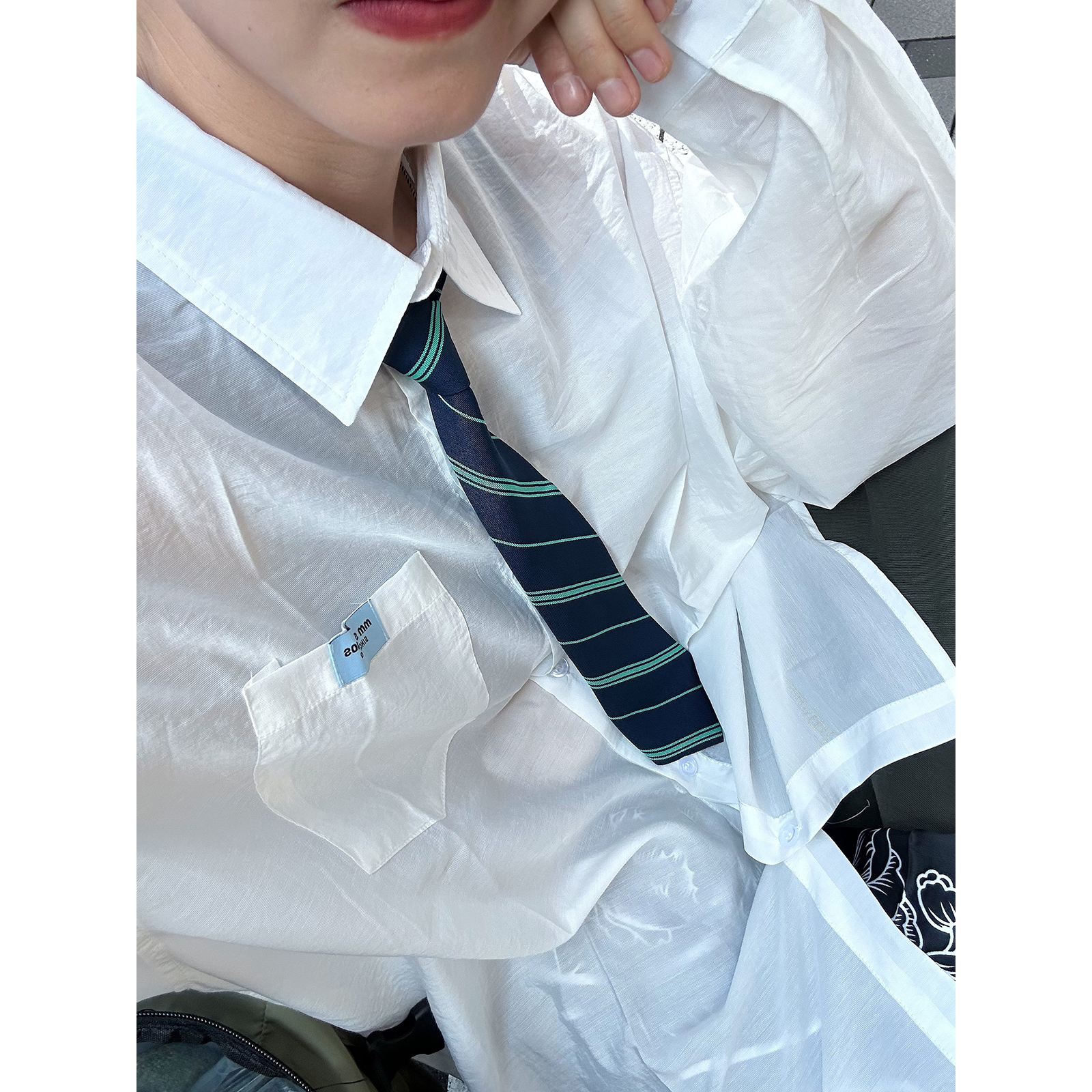 半透明衬衫也太高级了