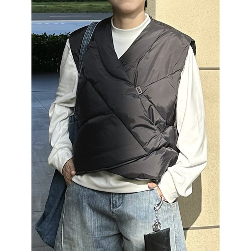 设计师款羽绒马甲真的好暖！！