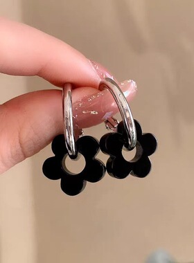 韩国复古可爱黑色小花甜酷花朵撞色圆圈耳环设计感金属冷淡风耳饰
