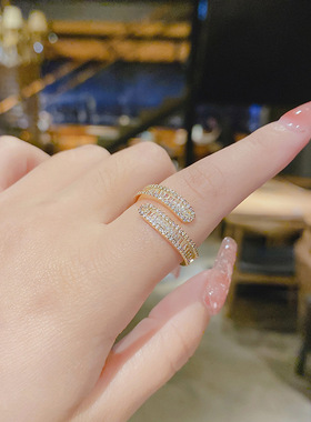 真金电镀铜镶锆石夸张戒指轻奢ins冷淡风可调节猫眼石气质指环女