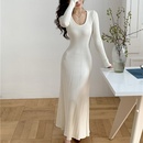 复古U领坑条收腰A字裙绝美针织长裙 法式 花路人 白色连衣裙秋冬季