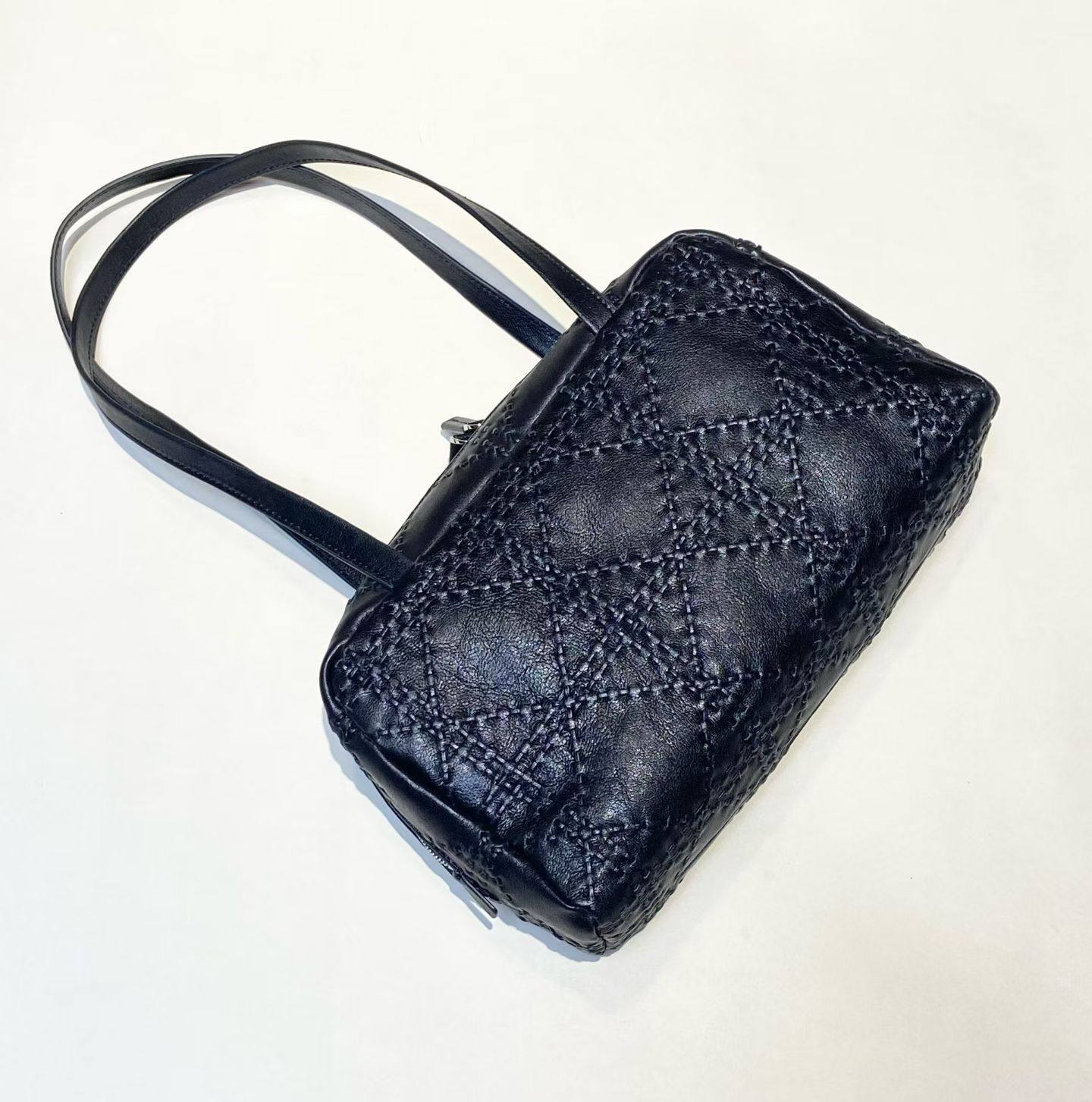 2025新款里外羊皮保龄球菱格单肩包女真皮编织大容量软皮腋下包女