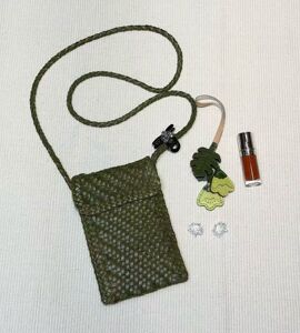 2026新款法式头层植鞣编织牛皮手机包女真皮翻盖软皮夏季斜挎小包