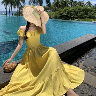 新款 夏季 海边拍照裙子乔伊日光妮可黄色方领连衣裙多巴胺度假长裙