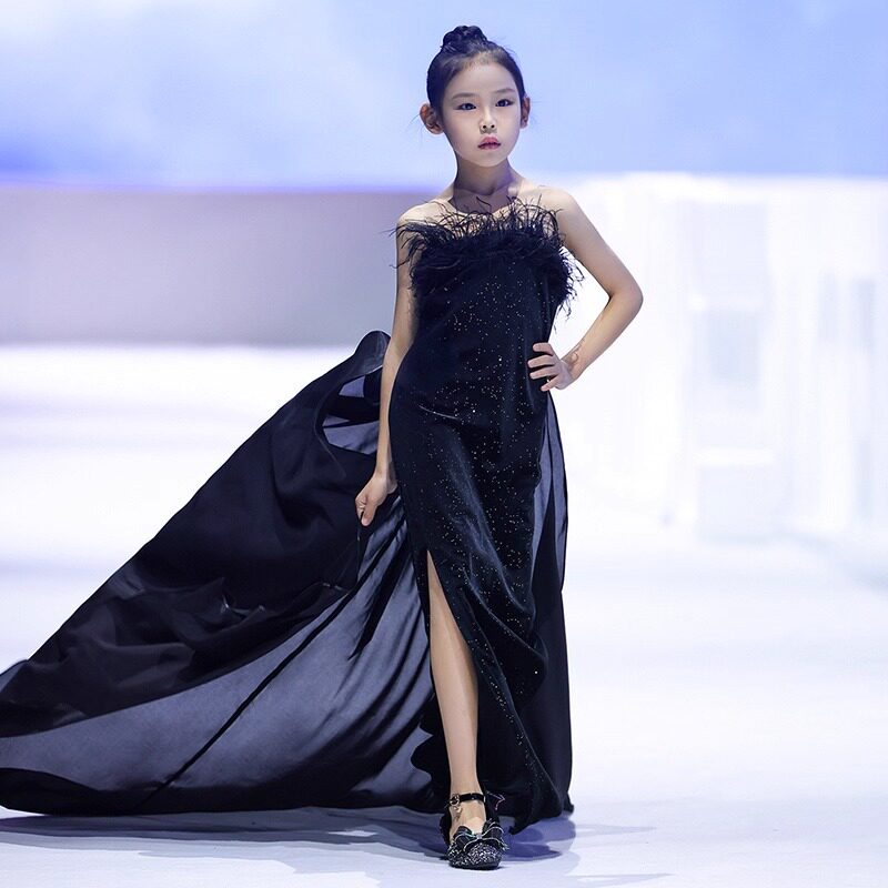 女童模特走秀演出服儿童连衣裙生日宴拖尾公主裙主持人修身包臀黑