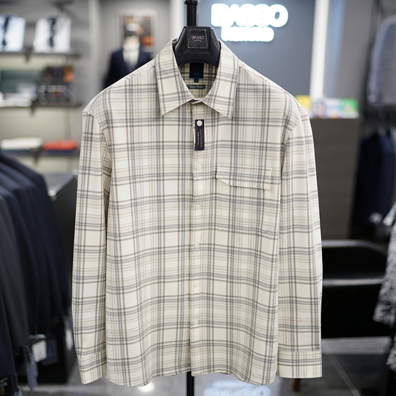 1015秋款BASSO韩版男士乳白色格纹口袋休闲宽松长袖衬衫