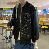 黑色